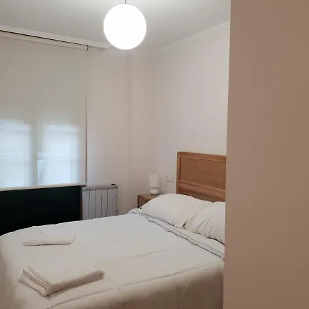 Piedad Fernandez Fernandez Gestion De Inmuebles - Iii * Porto do Barqueiro